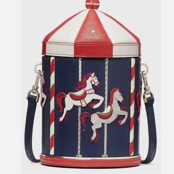 Kate Spade Winter Wonders Carousel 3D Crossbody Bag Novelty - Picture 3 of 4
